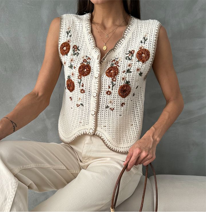 Nova Vintage Crochet Vest - White/Brick Red